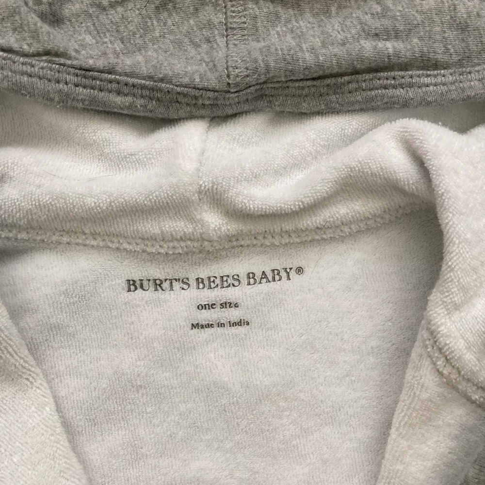 Burt's Bees Baby Robe - Picture 2 of 3